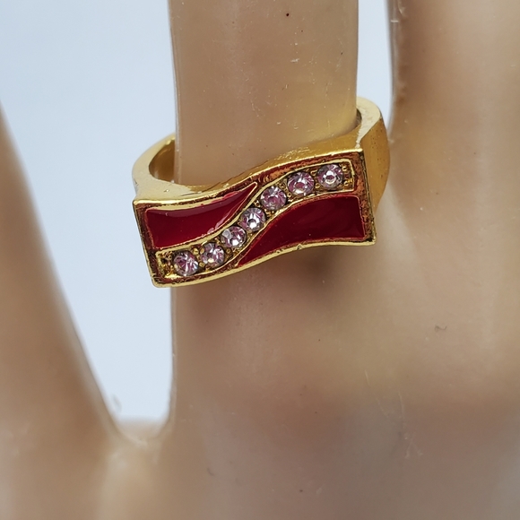 Gold red enamel rhinestones cocktail ring size 8 - Picture 4 of 4